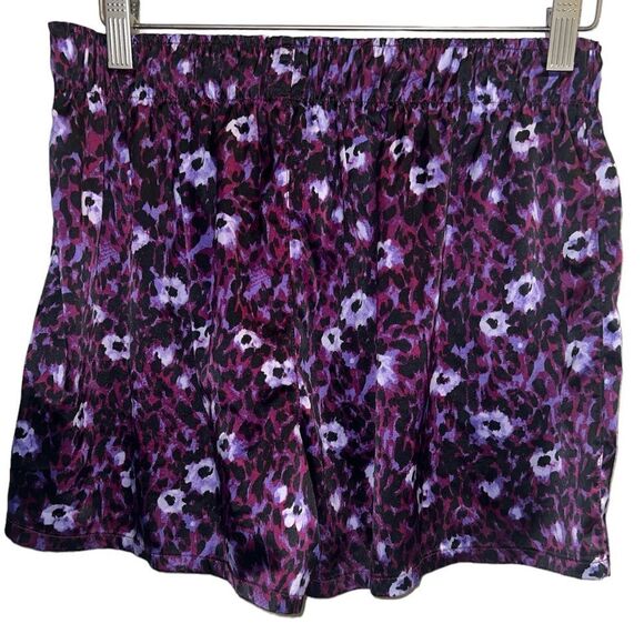 ✨Savage X Fenty Purple Satin Sz Medium Boxers In Plum Potion Runnin’ Wild Print✨ - Picture 6 of 9